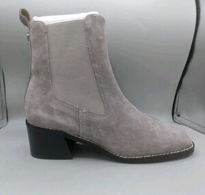Donald Pliner Chelsea Flower Suede Boots Women's Square Toe Zip Chunky 5.5 M